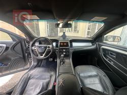 Ford Taurus